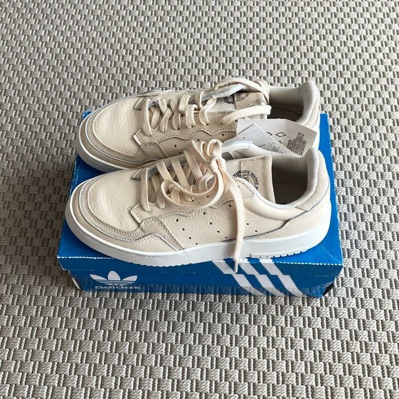 Adidas Supercourt Sneakers in Cream - Picture 1 of 7